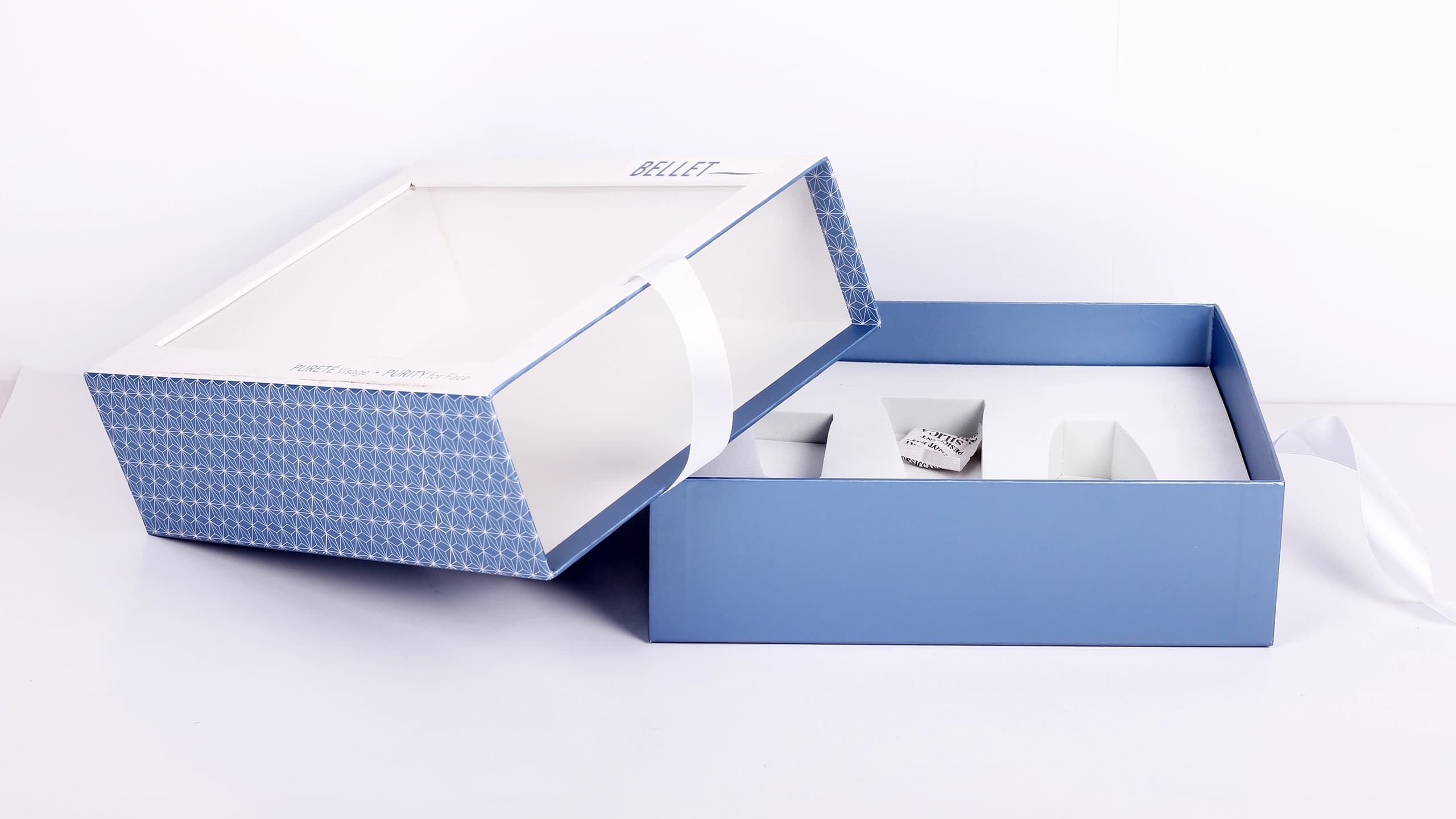 Bellet home hero magnetic perfume packaging image 02