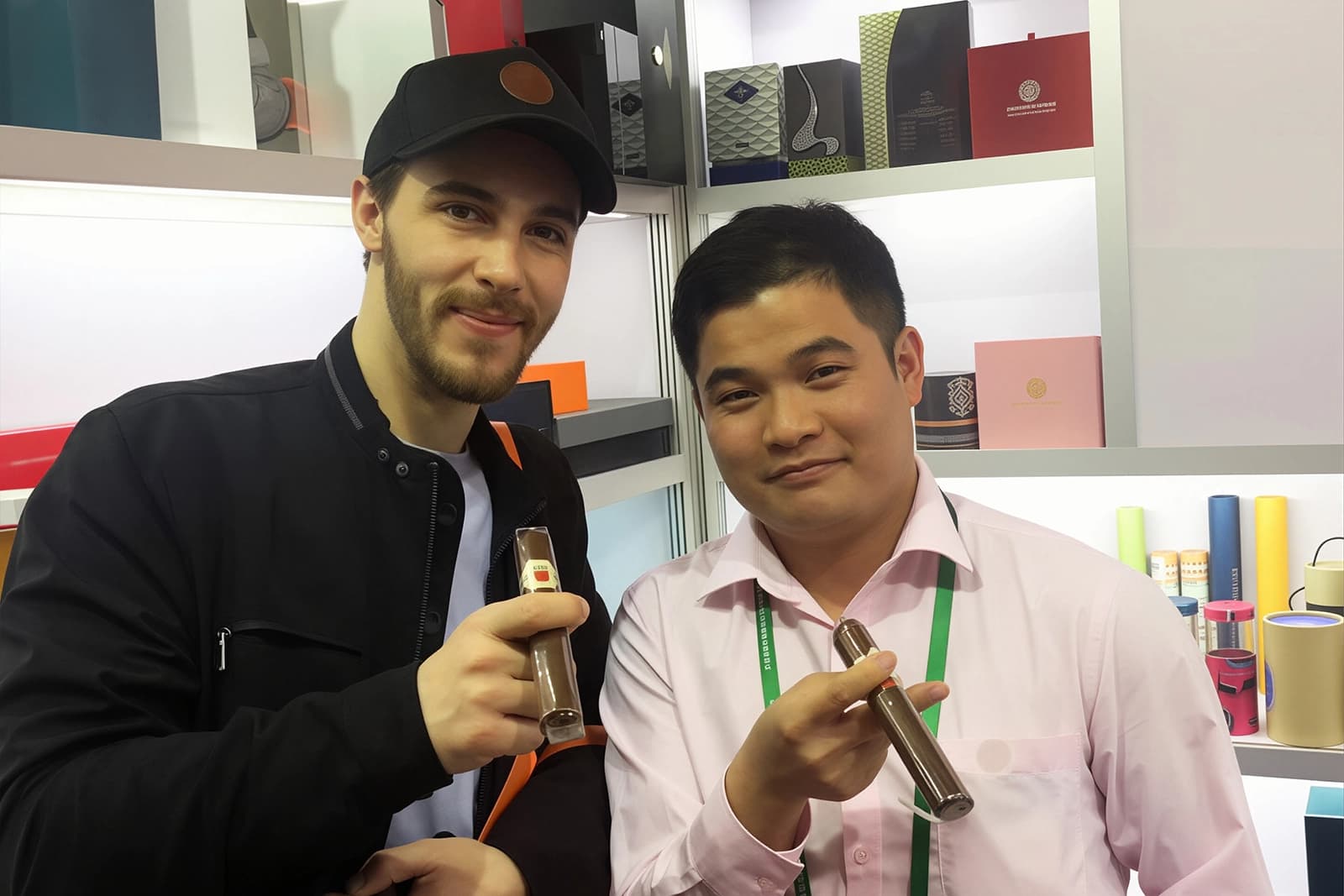 Bellet home our process rigid box image 01