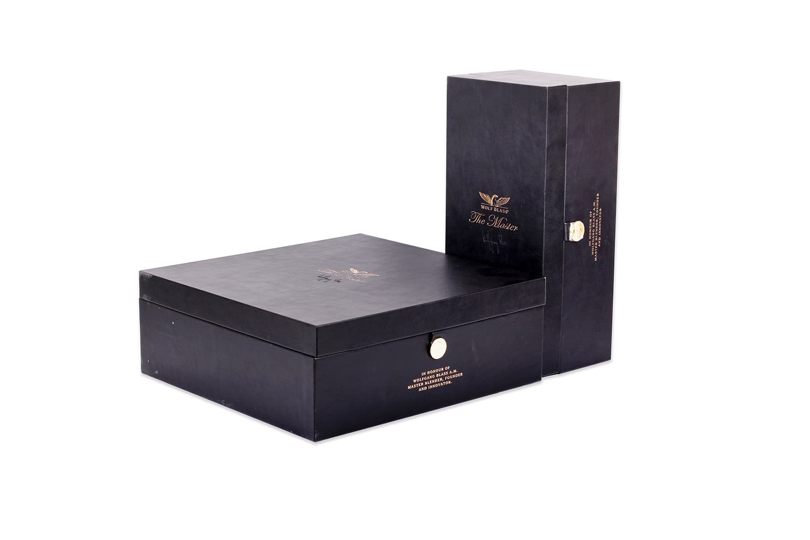 Wine & Spirits Packaging for Premium Bottle Presentation